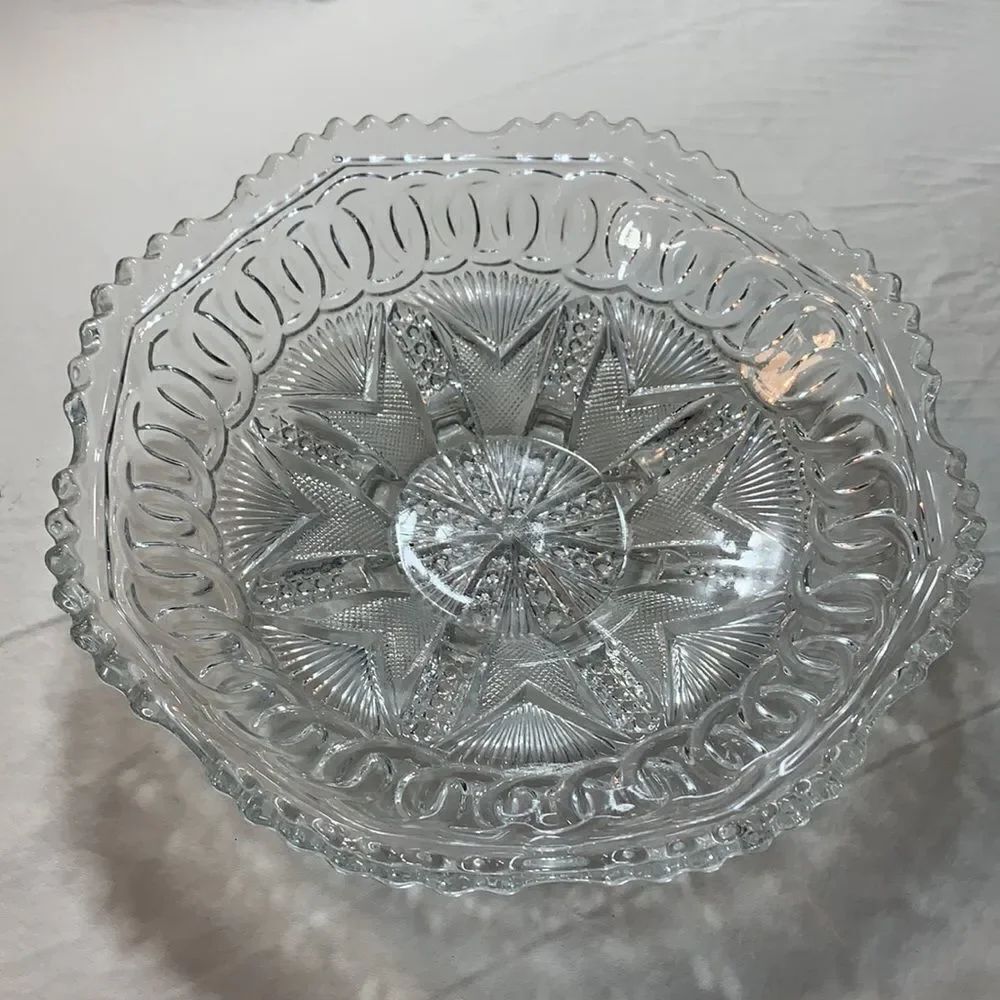 American Brilliant Period Vintage Scalloped Edge Cut Glass Crystal Serving Dish